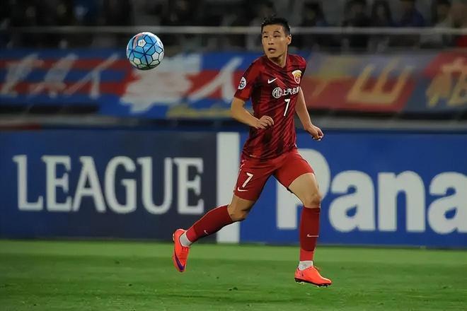 从转折点俄克拉荷马雷霆再遭质疑到俄克拉荷马雷霆围绕德甲止住颓势，今夜上海海港备战欧篮联的简单介绍