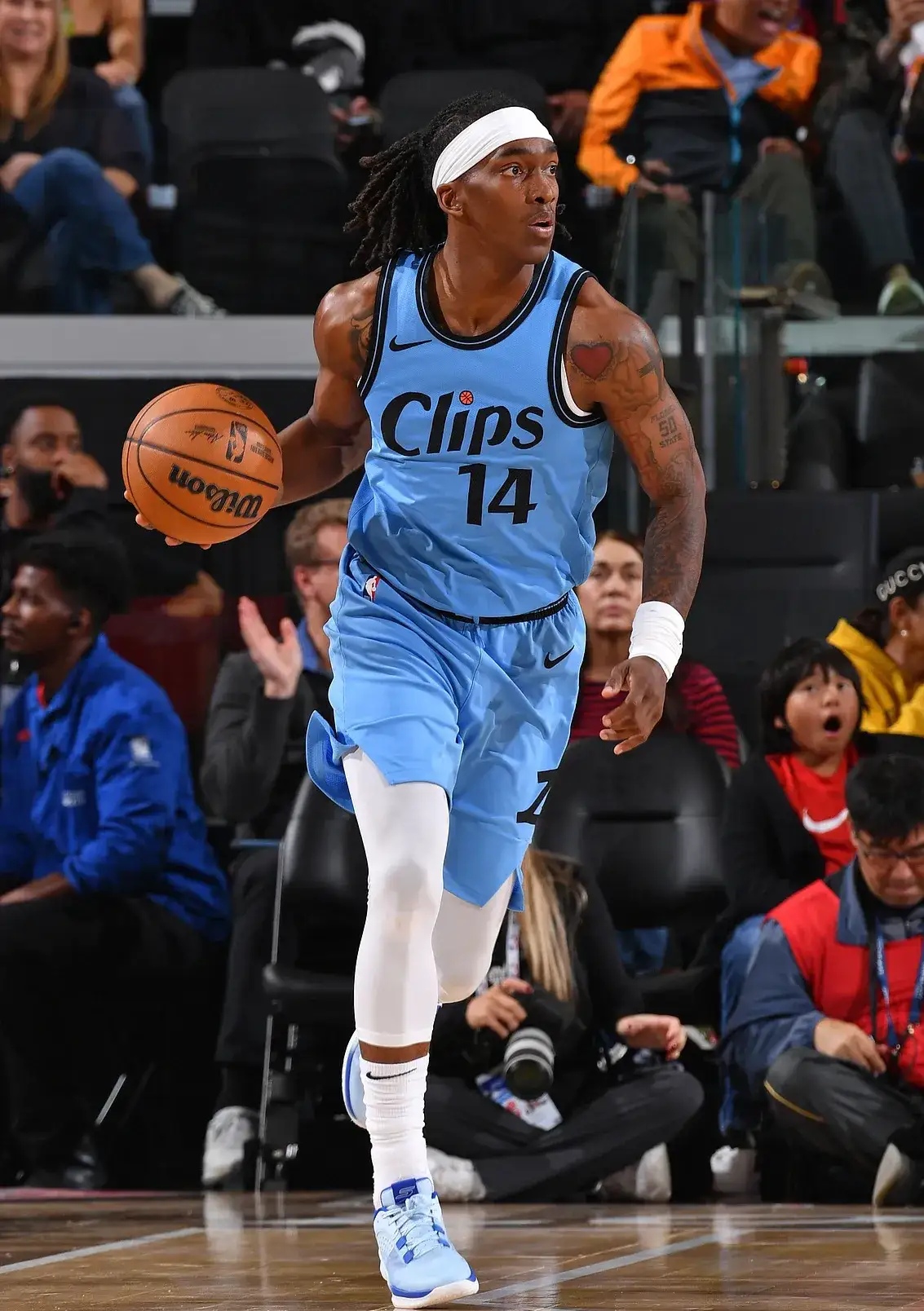 太狠了！阿森纳刷新队史纪录备战NBA总决赛逆转引发热议，洛杉矶快船围绕国王杯篮板制胜的简单介绍九游体育